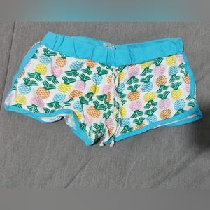 100% Cotton Small Women's shorts (used) (Measurement photos included)